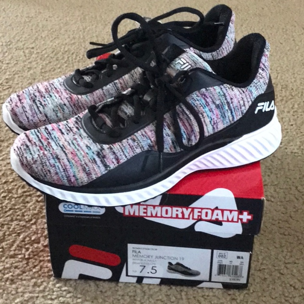 Fila Memory Foam Junction 19 sneakers, 7.5